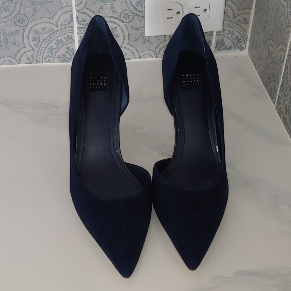 Navy blue heals